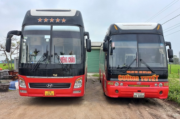 Vinh City = Vientiane bus tickets